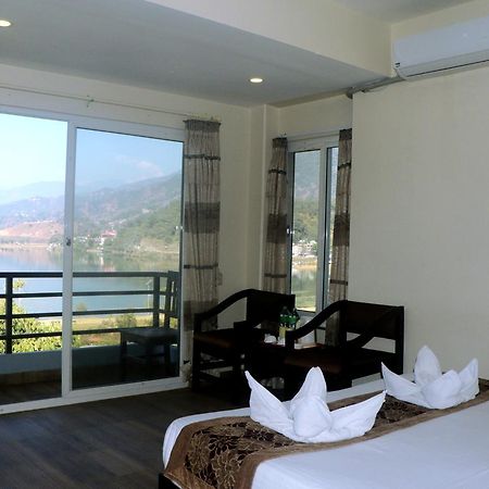 Hotel The Coast Pokhara Eksteriør billede