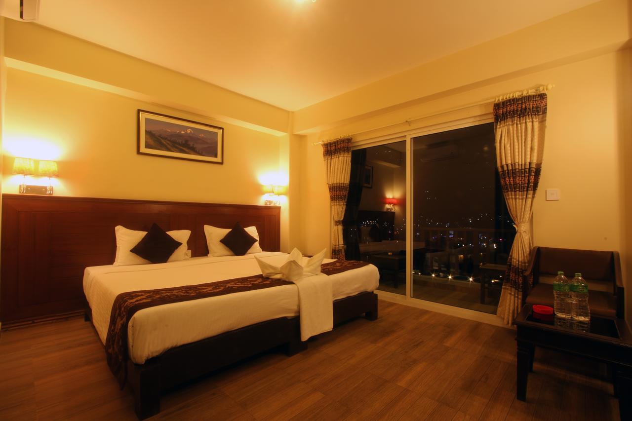 Hotel The Coast Pokhara Eksteriør billede