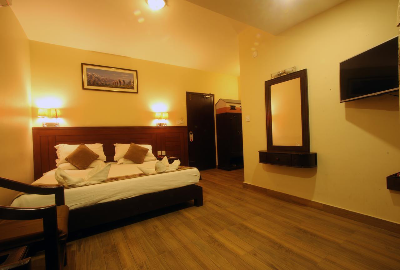 Hotel The Coast Pokhara Eksteriør billede