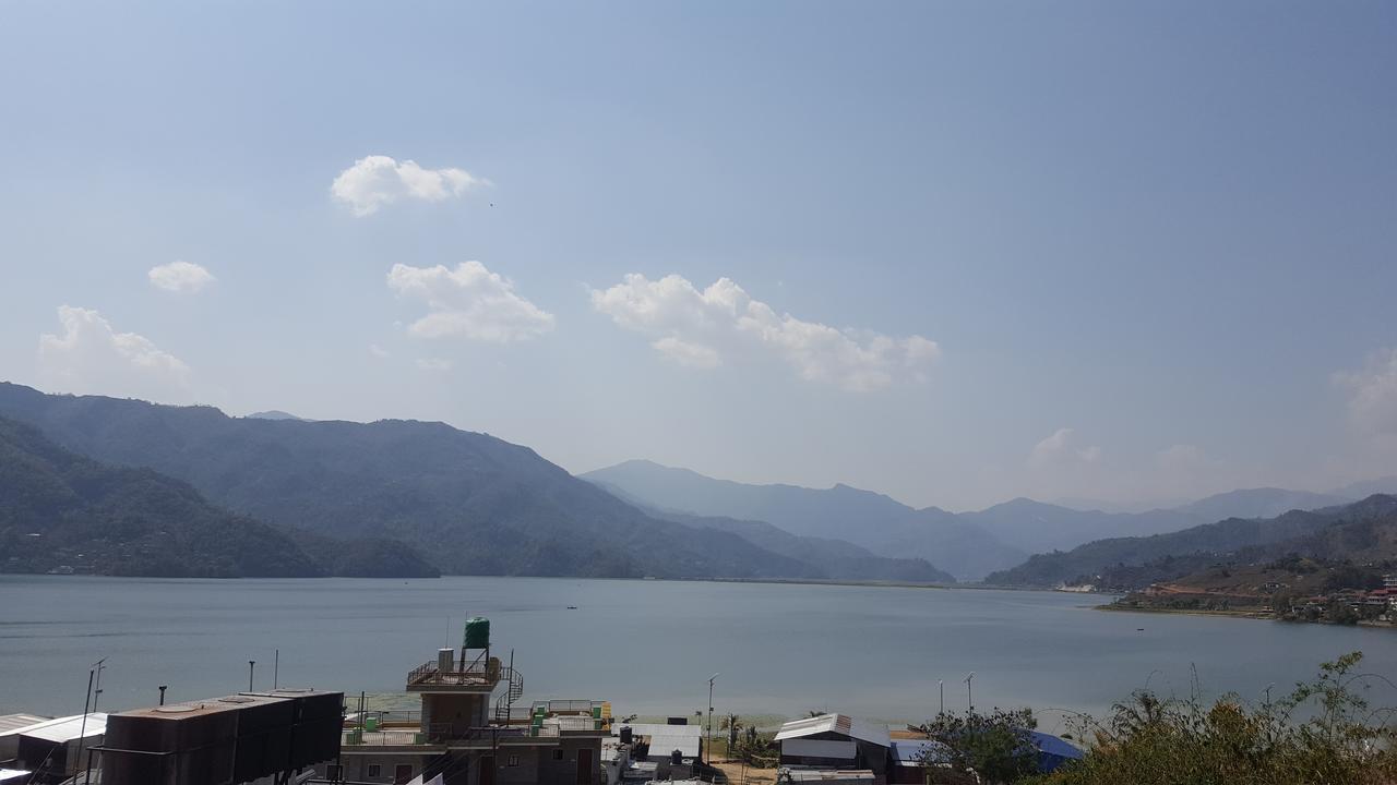 Hotel The Coast Pokhara Eksteriør billede